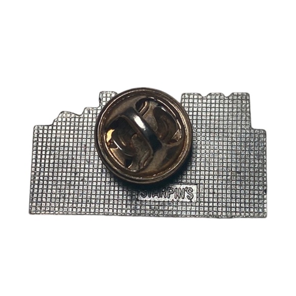 Weekend Pin - Picture 2 of 3